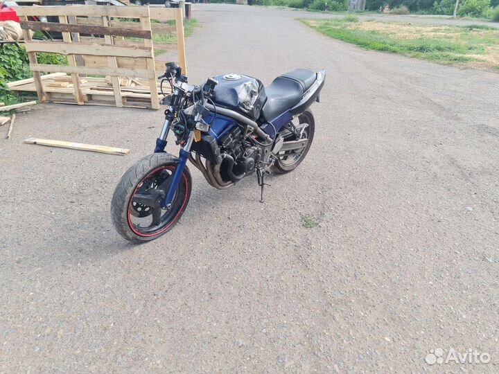 Honda cb 1 разбор по частям
