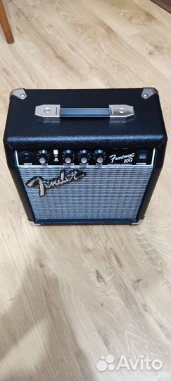 Комбоусилитель fender frontman 10g
