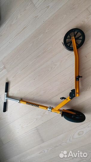 Самокат Mongoose Trace 200