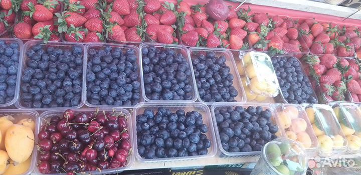 Малина,клубника,ягоды,фрукты