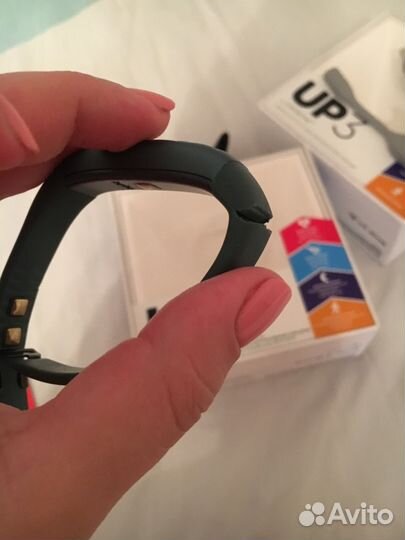 Фитнес браслет Under Armour и Up3