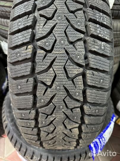 Compasal Winter Stud 235/45 R18 98T