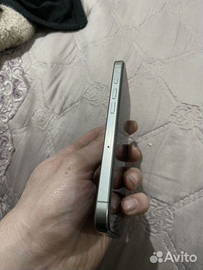 iPhone 15 Pro, 256 ГБ