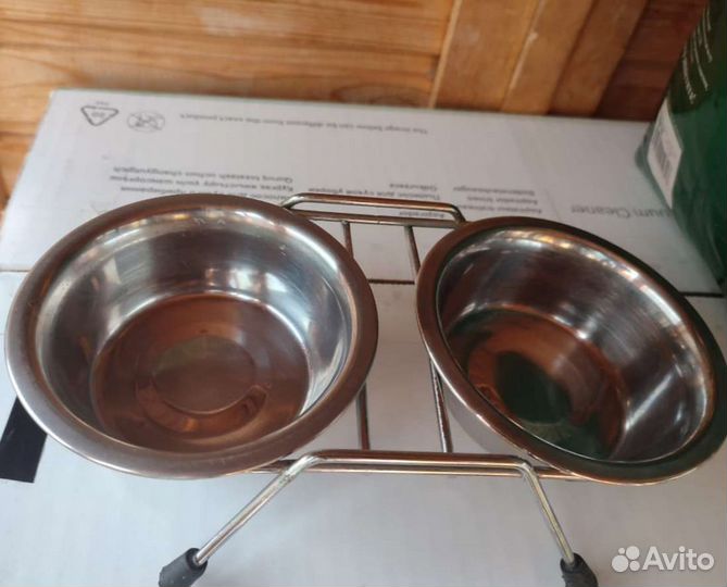 Лоток для кошек с совком, игрушки и миски