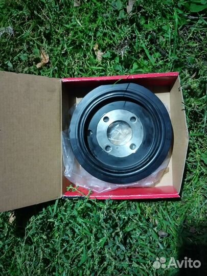 Шкив коленвала демпферный на ew7j4 citroen peugeot