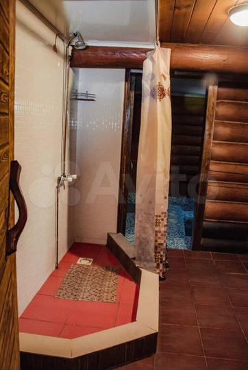 Коттедж 190 м² на участке 100 сот.