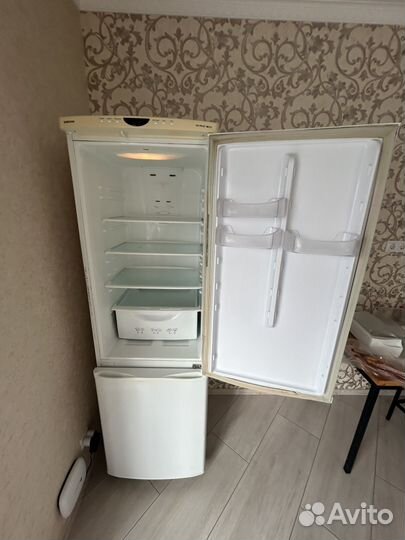 Холодильник samsung