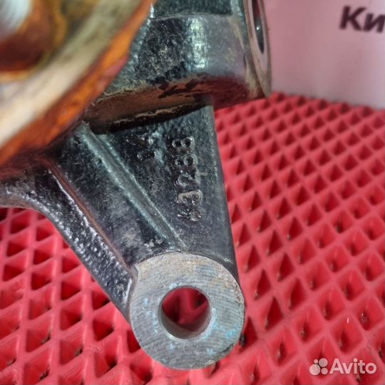 Поворотный кулак передний левый Changan Uni-K