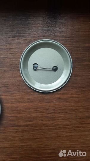 Значки Levis (комплект)