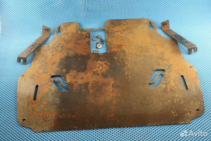 Защита двигателя Skoda Fabia 2