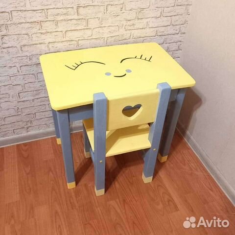 Столы и стульчики из массива дерева