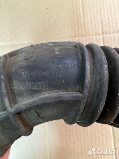 Патрубок воздушного фильтра Renault Fluence