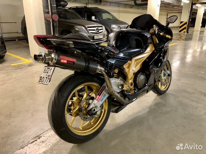 Aprilia rsv1000r factory 2006