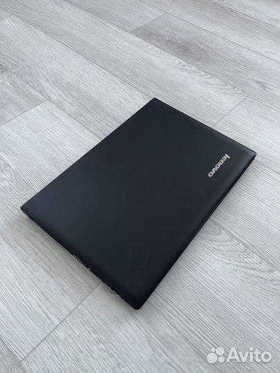 Ноутбук Lenovo i5 (4th) nvidia gt840m 8gb ssd 256