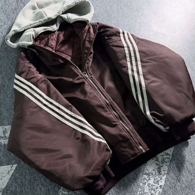 Красный бомбер adidas balenciaga type