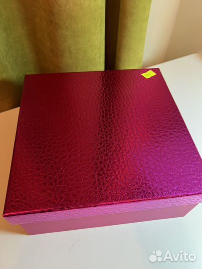 Коробка подарочная