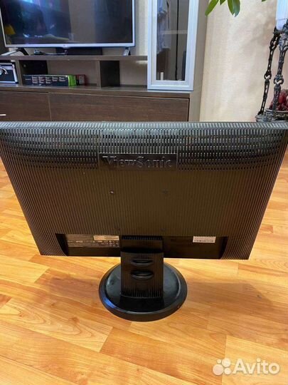 Монитор Viewsonic Va2216w