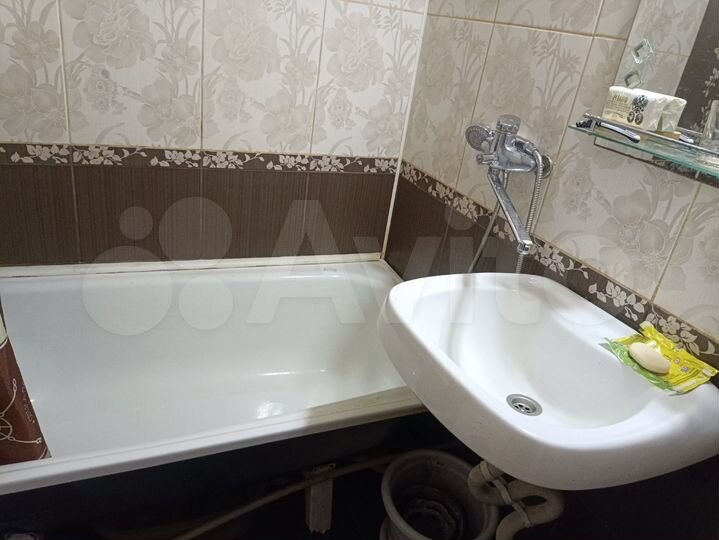 2-к. квартира, 52,9 м², 1/3 эт.