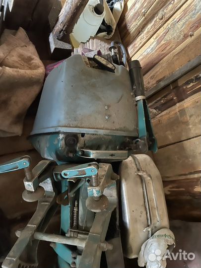 Лодочный мотор