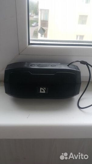 Портативная колонка
