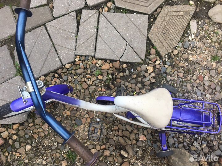 Детский велосипед 4-х колесный