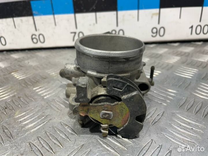 Б/У Заслонка дроссельная механическая VW Co#001