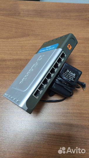 Коммутатор D-Link DES-1008D (8-port 10/100 Mbps)