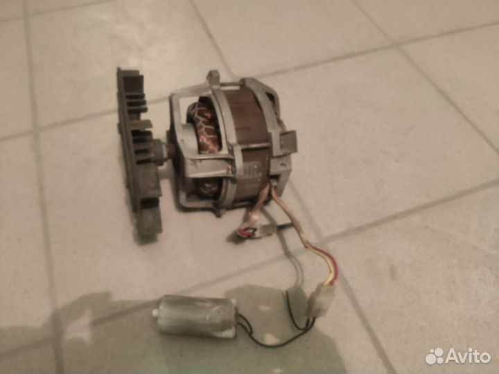 Нож и крыльчатка от газонокосилки Makita