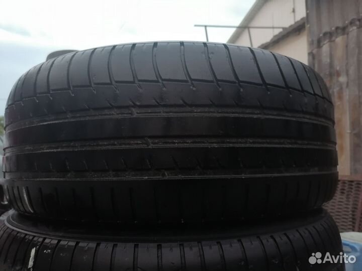 Triangle Sportex TSH11 215/50 R17
