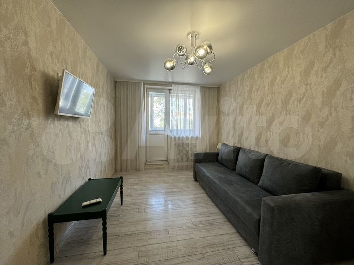 2-к. квартира, 50 м², 2/9 эт.