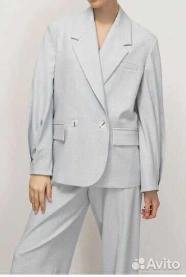 Новый Костюм женский Еmka разм. 42-44