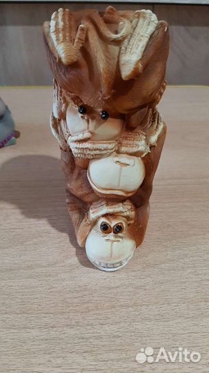 Сувениры статуэтки