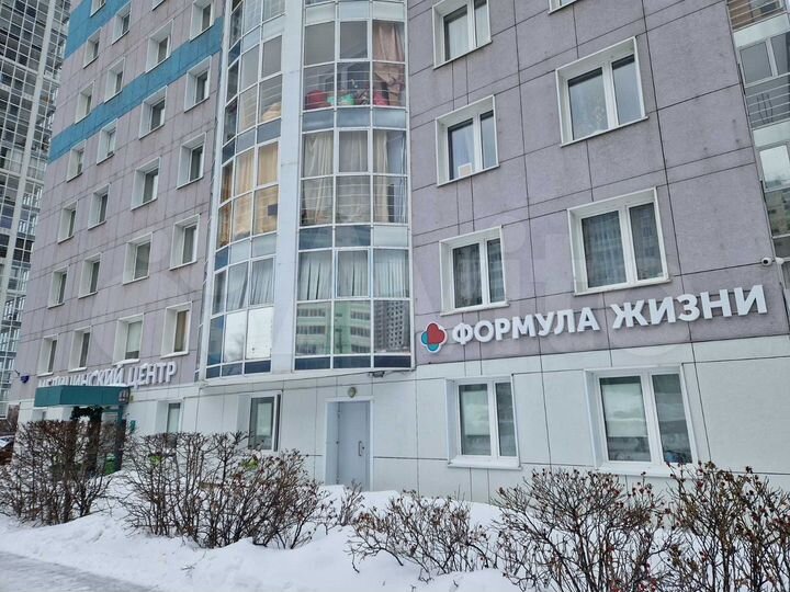 3-к. квартира, 95,8 м², 12/25 эт.