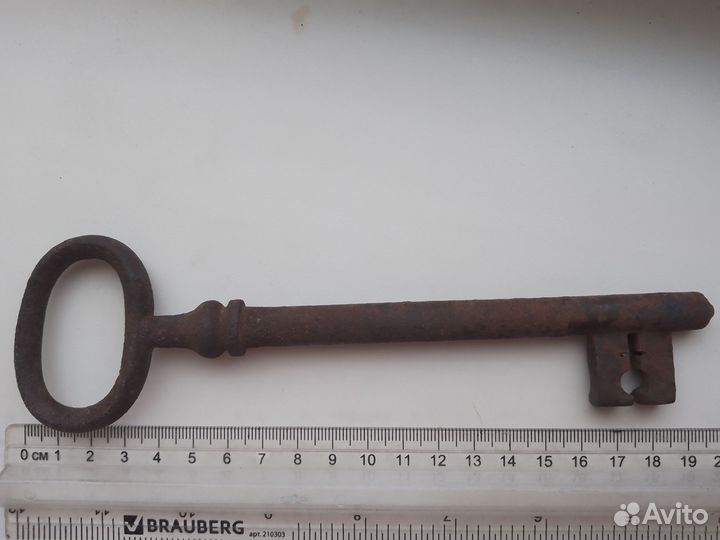 Ключ амбарный
