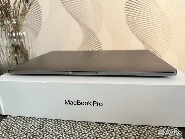 Macbook pro 13 2020 A 2251