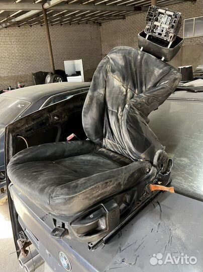 Водительское сиденье bmw e60