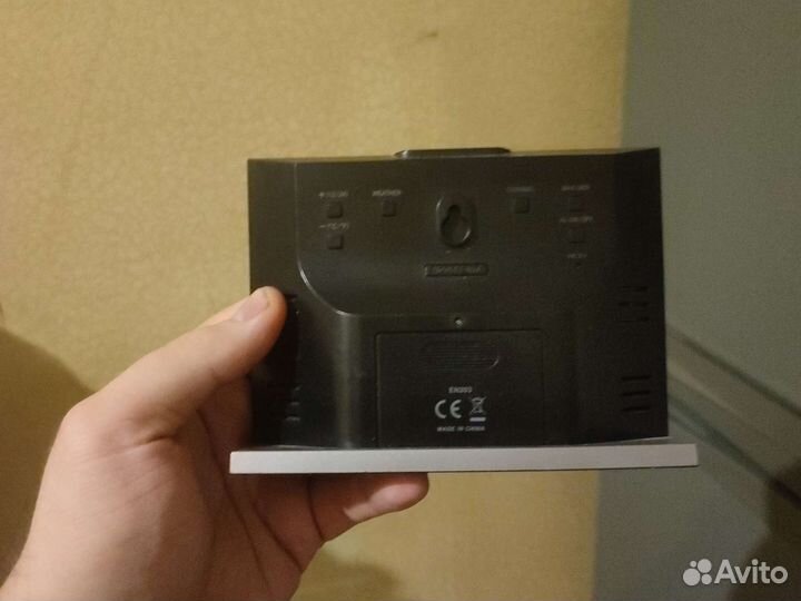 Метеостанция с наружным беспроводным датчиком