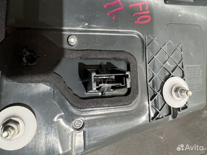 Фонарь в крыло правый дорест BMW F10