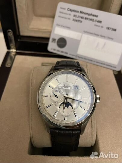 Часы Zenith Elite Captain Moonphase