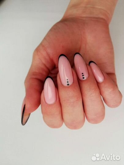 Аппаратный маникюр