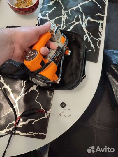 Компрессор автомобильный