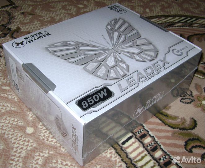 Super Flower Leadex 850W 80+ Titanium
