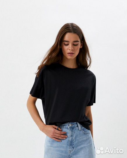 Uniqlo футболка новая S, M, L