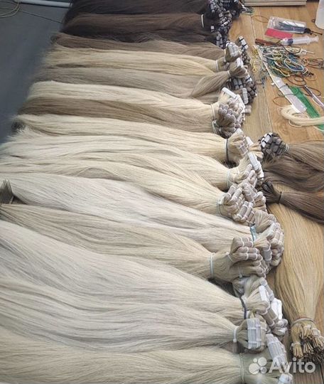 Натуральные волосы на лентах