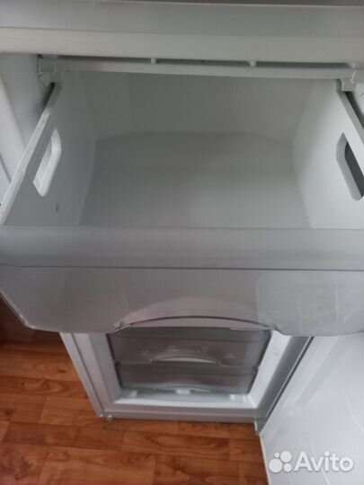 Морозильник atlant м 7201 100