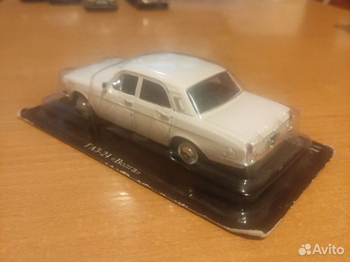 Газ-24 Волга Автолегенды СССР