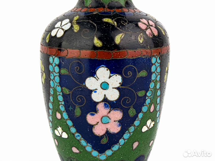 Вазочка Delight. Япония, эмаль клуазоне, 1868-1912