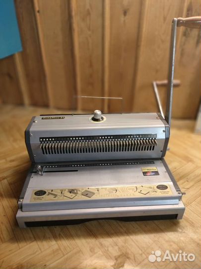 Брошюровщик