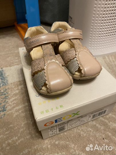 Босоножки для девочки