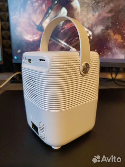 Проектор lingbo T4 Max